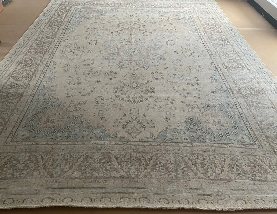 Vintage Persian Kerman Wool Rug - Aqua Blue and Beige -  290 x 389cm