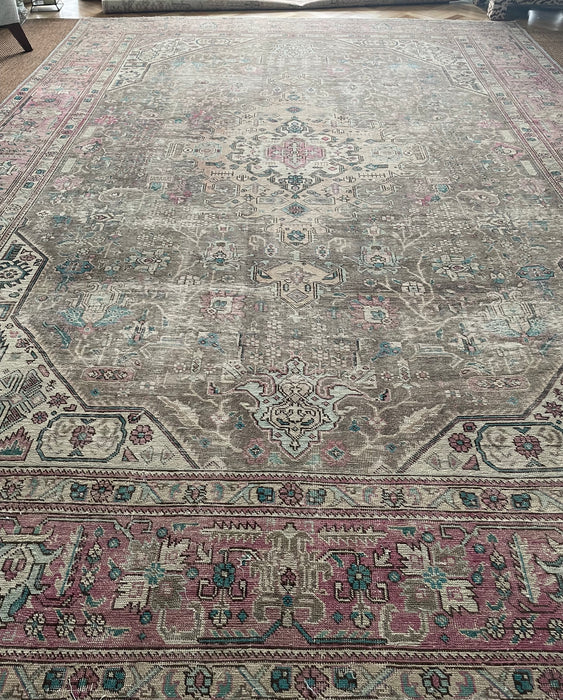 Vintage Turkish Tabriz Wool Medallion Rug in Taupe, Ivory, Pink and Turquoise 390cm x 286cm